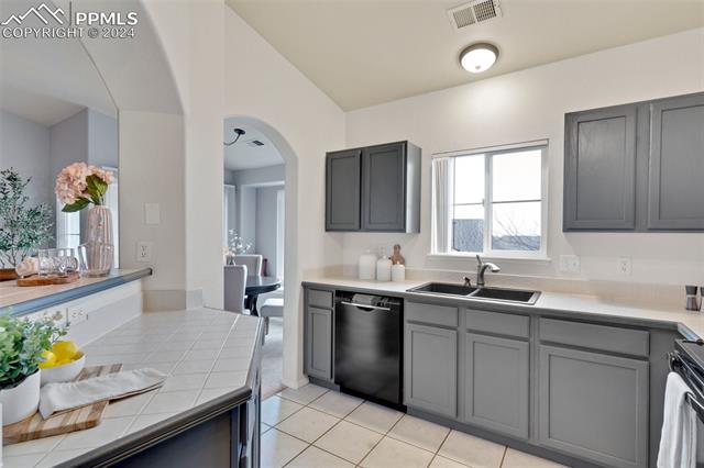 3875 Strawberry Field Grove H