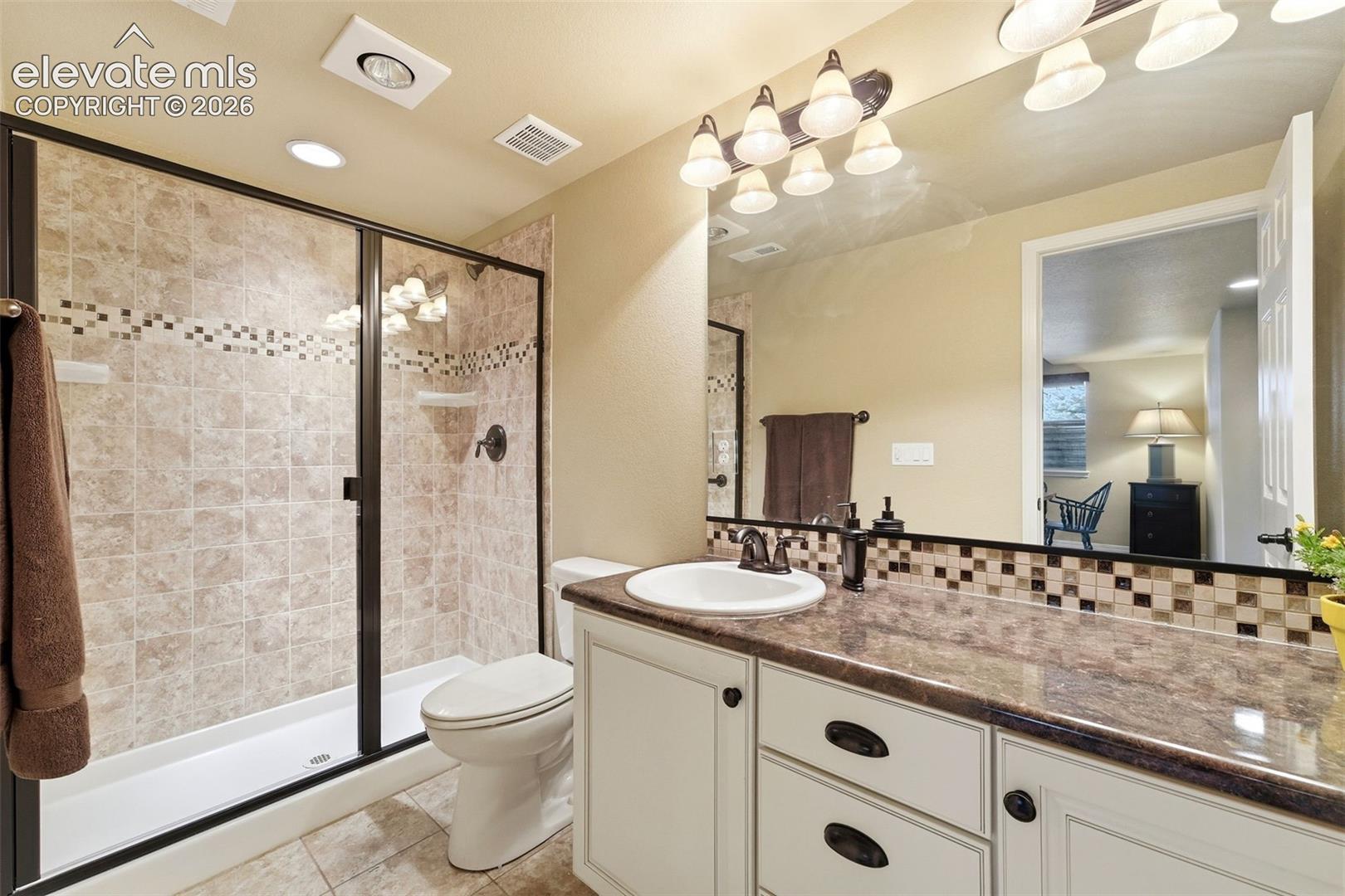 12909 Cupcake Heights