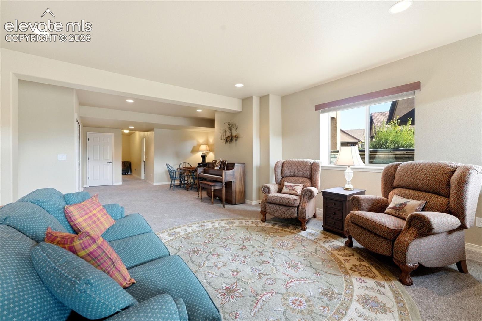 12909 Cupcake Heights