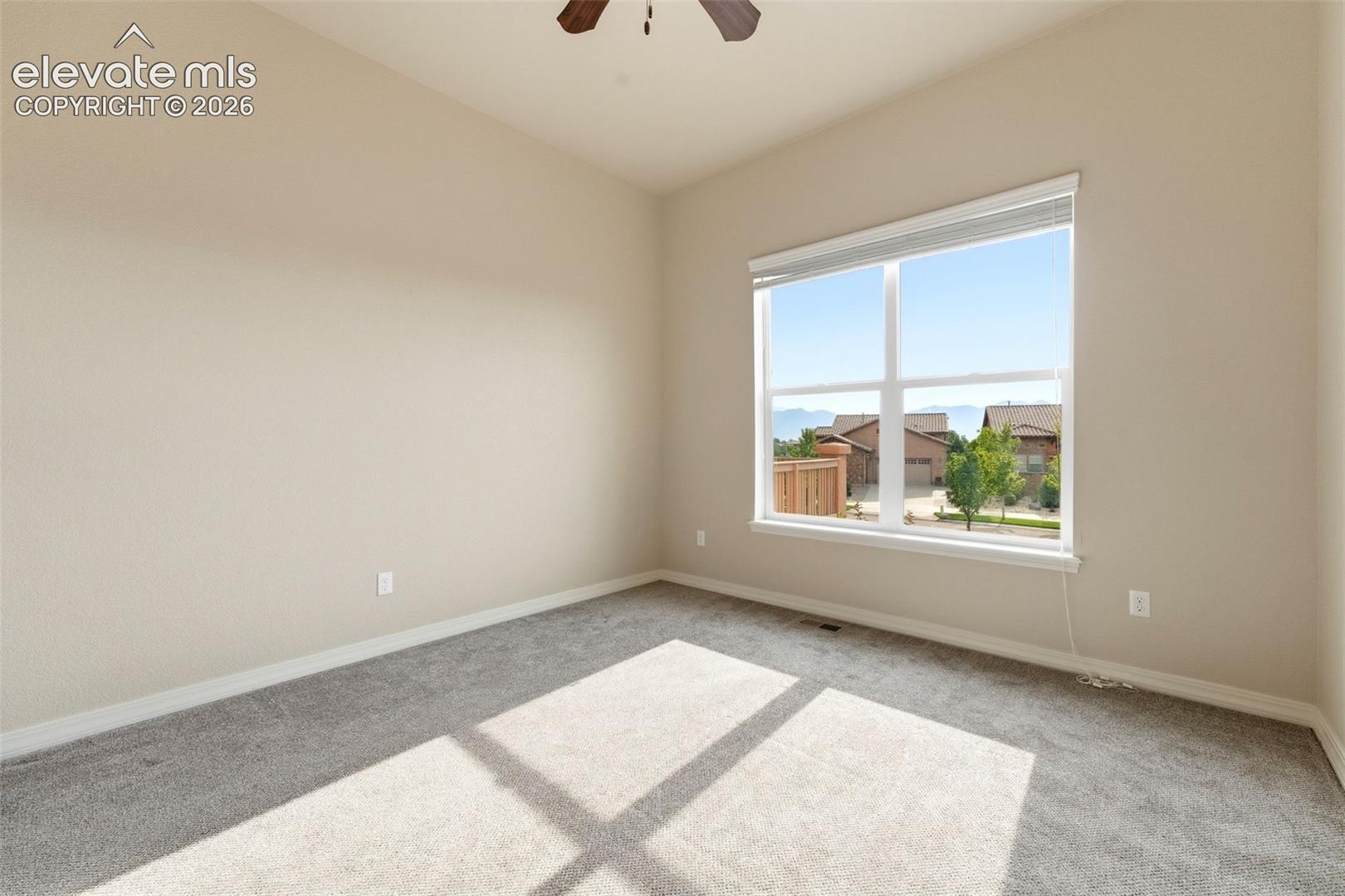 12909 Cupcake Heights