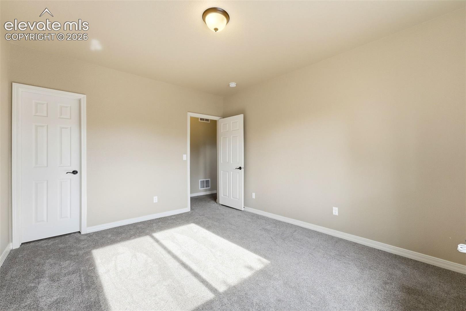 12909 Cupcake Heights