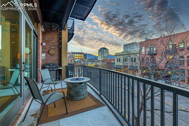 101 N Tejon Street 280