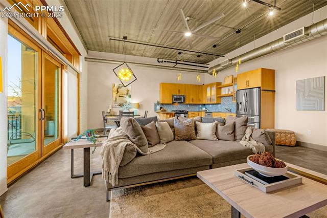 101 N Tejon Street 280