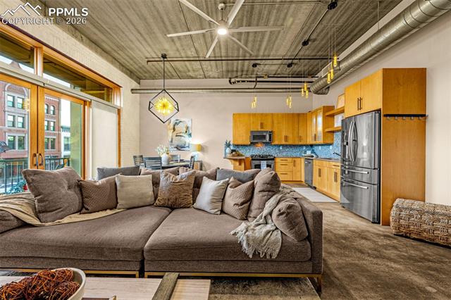 101 N Tejon Street 280