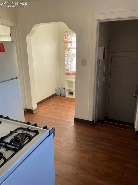 927 W 12th Street