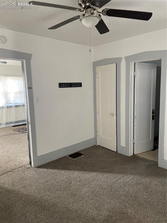 927 W 12th Street