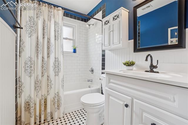 2220 W Uintah Street