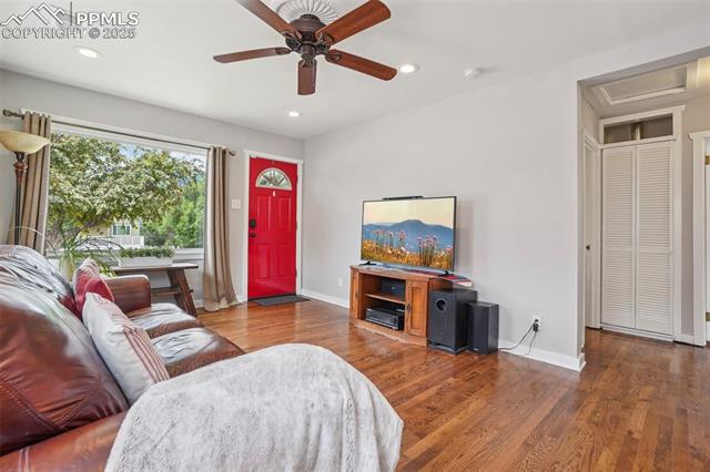 2220 W Uintah Street