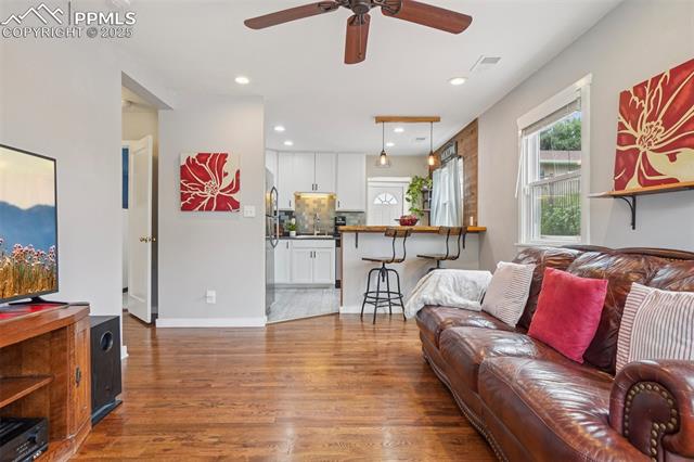 2220 W Uintah Street