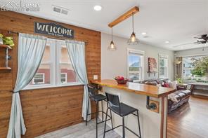 2220 W Uintah Street