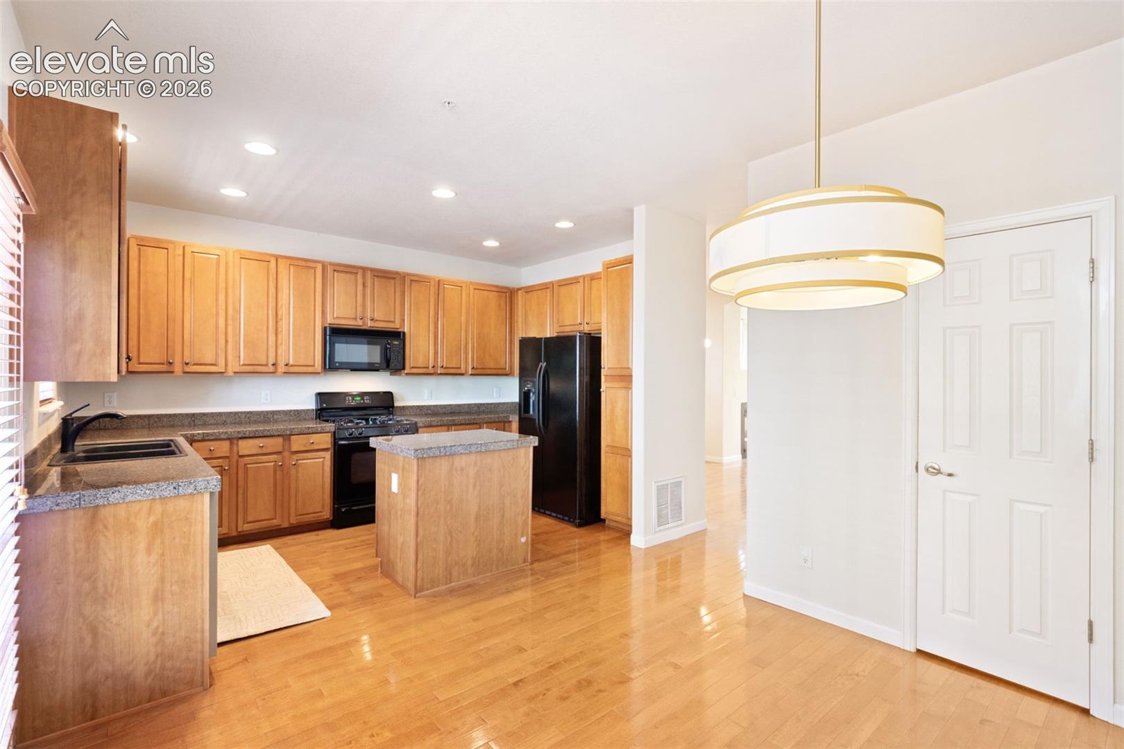 340 E Fountain Boulevard