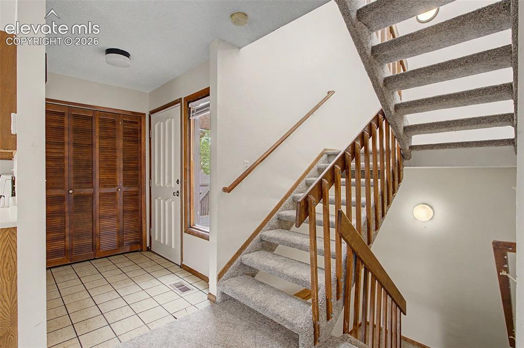 869 Pebblewood Drive