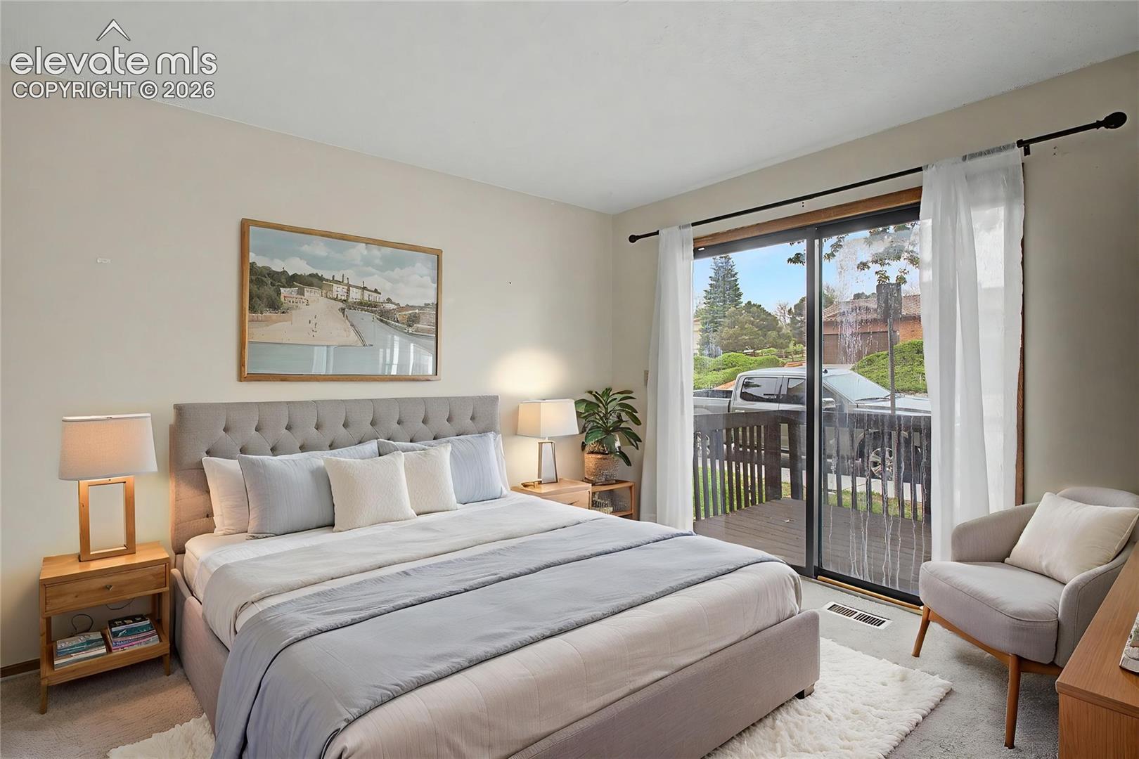 869 Pebblewood Drive