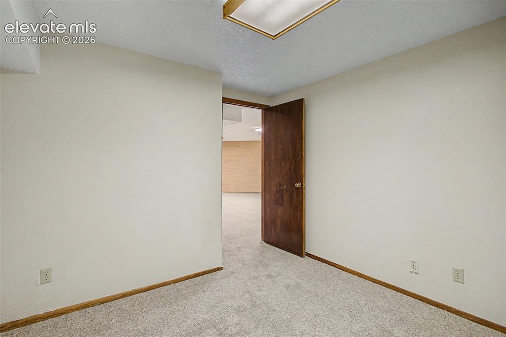 869 Pebblewood Drive