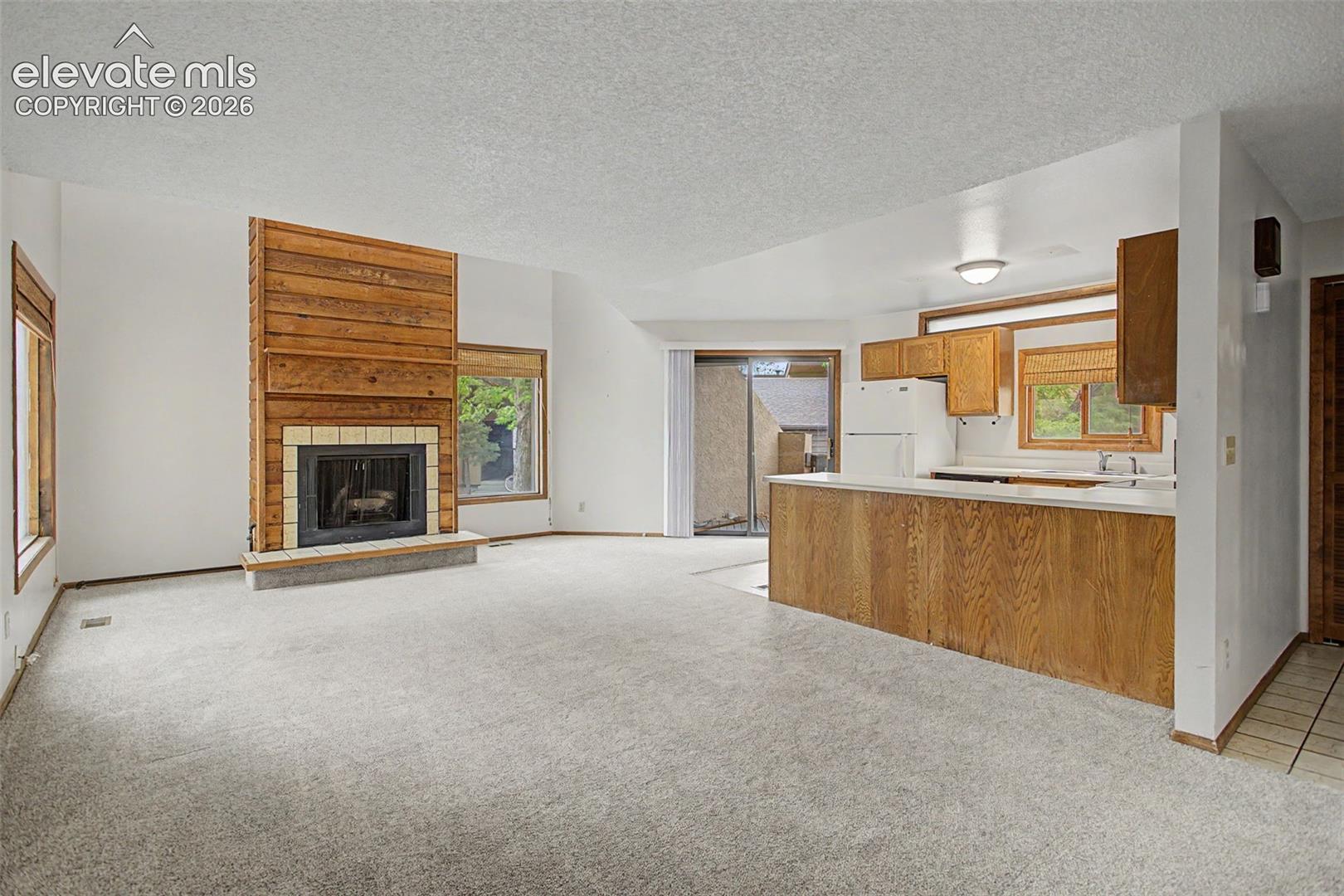 869 Pebblewood Drive