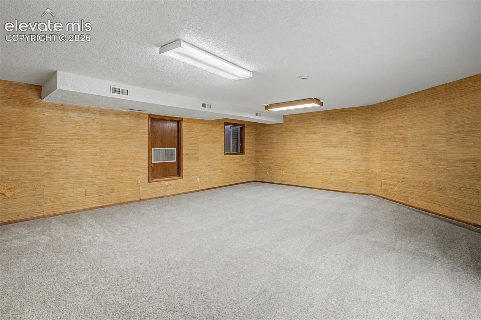 869 Pebblewood Drive