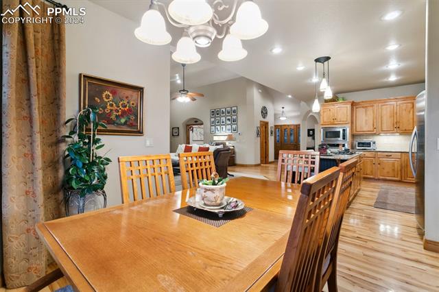 5470 ROUNDUP RIDGE Road