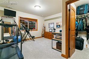 5470 ROUNDUP RIDGE Road