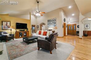 5470 ROUNDUP RIDGE Road