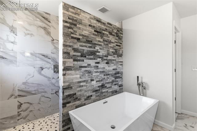 6934 Cedarwood Circle