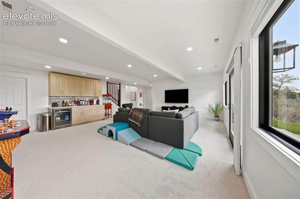 2220 Cape Pine Way