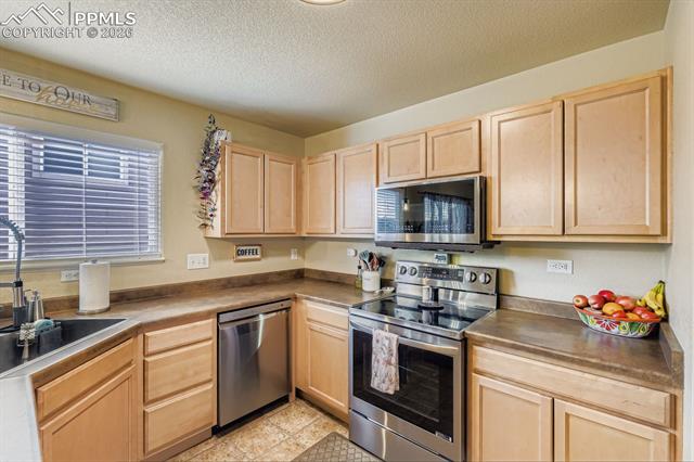 10460 Deer Meadow Circle