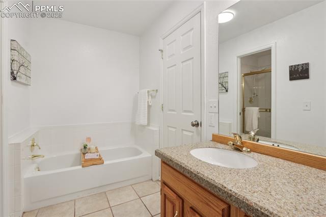 3138 Soaring Bird Circle