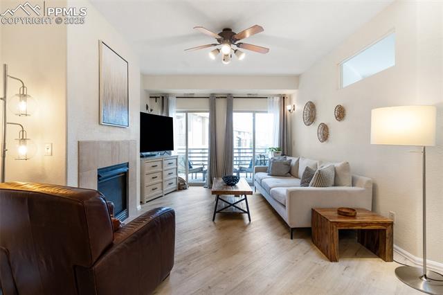 1816 Montura View 204