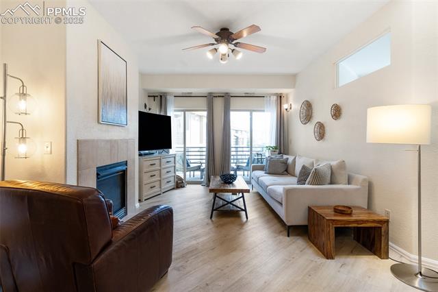 1816 Montura View 204
