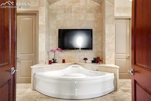 2854 Stratton Forest Heights