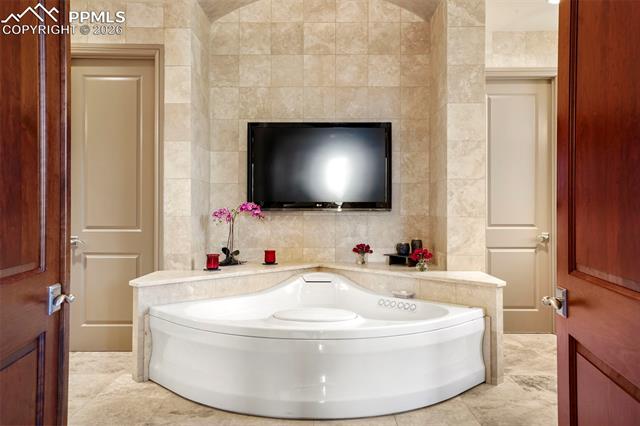 2854 Stratton Forest Heights