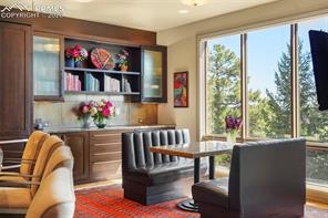 2854 Stratton Forest Heights