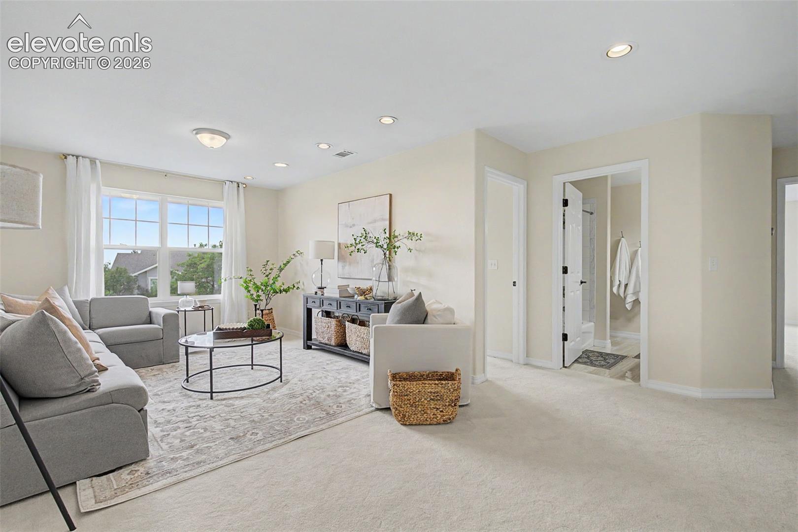 2528 Willow Glen Drive