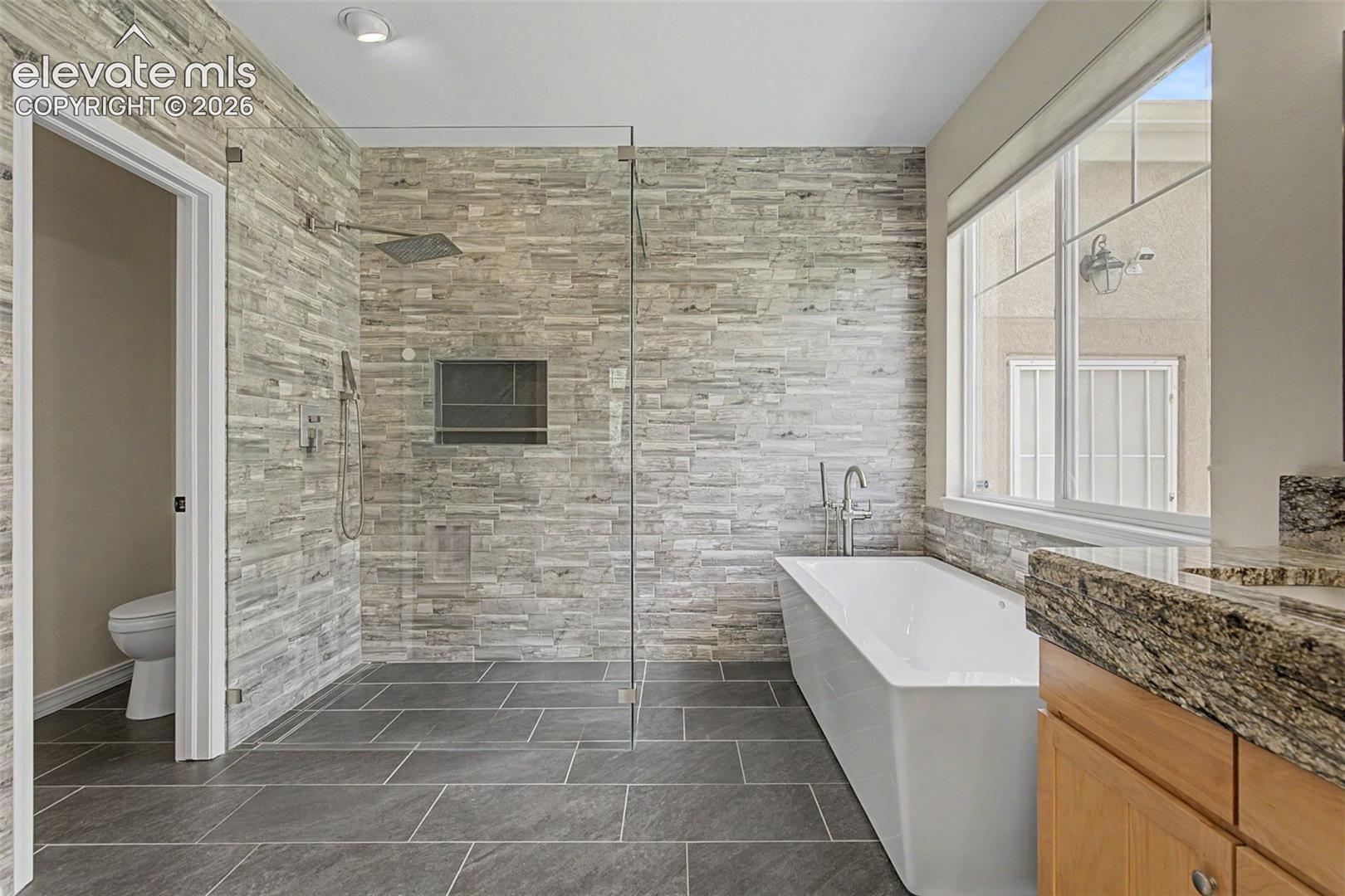 2528 Willow Glen Drive