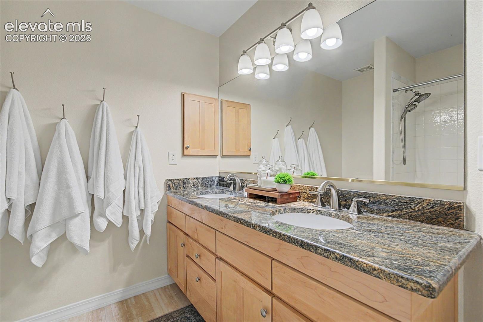 2528 Willow Glen Drive