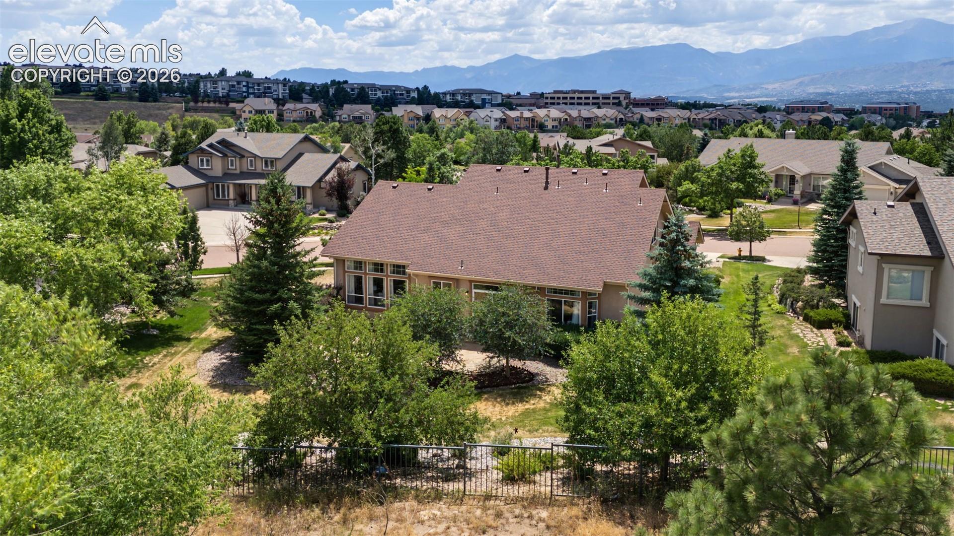 2528 Willow Glen Drive