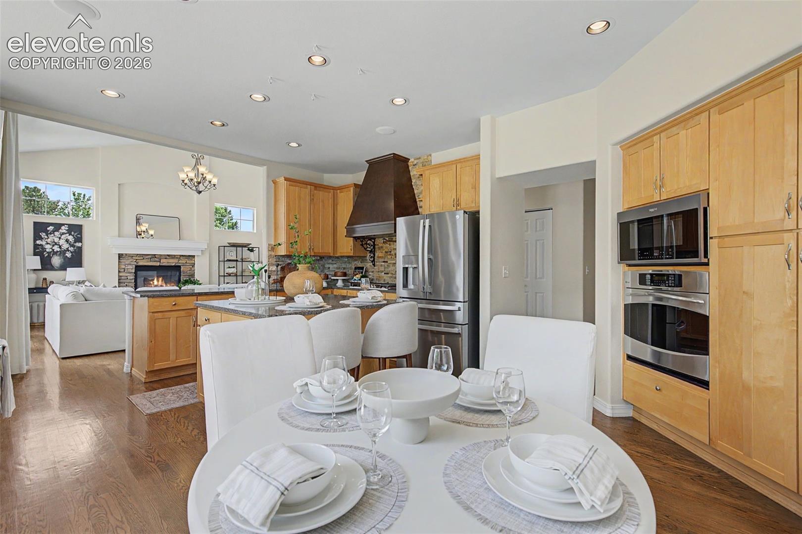2528 Willow Glen Drive