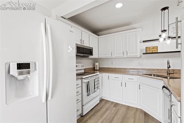 5177 Solar Ridge Drive