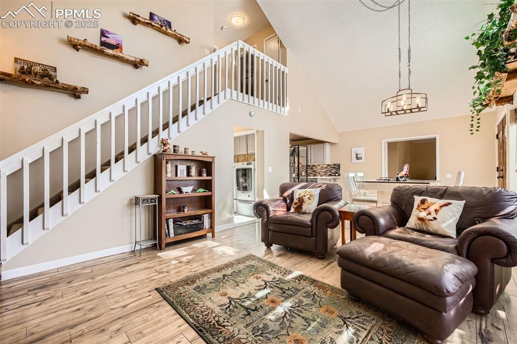46 Barr Lake Circle
