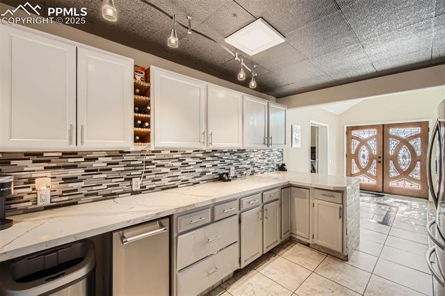 46 Barr Lake Circle
