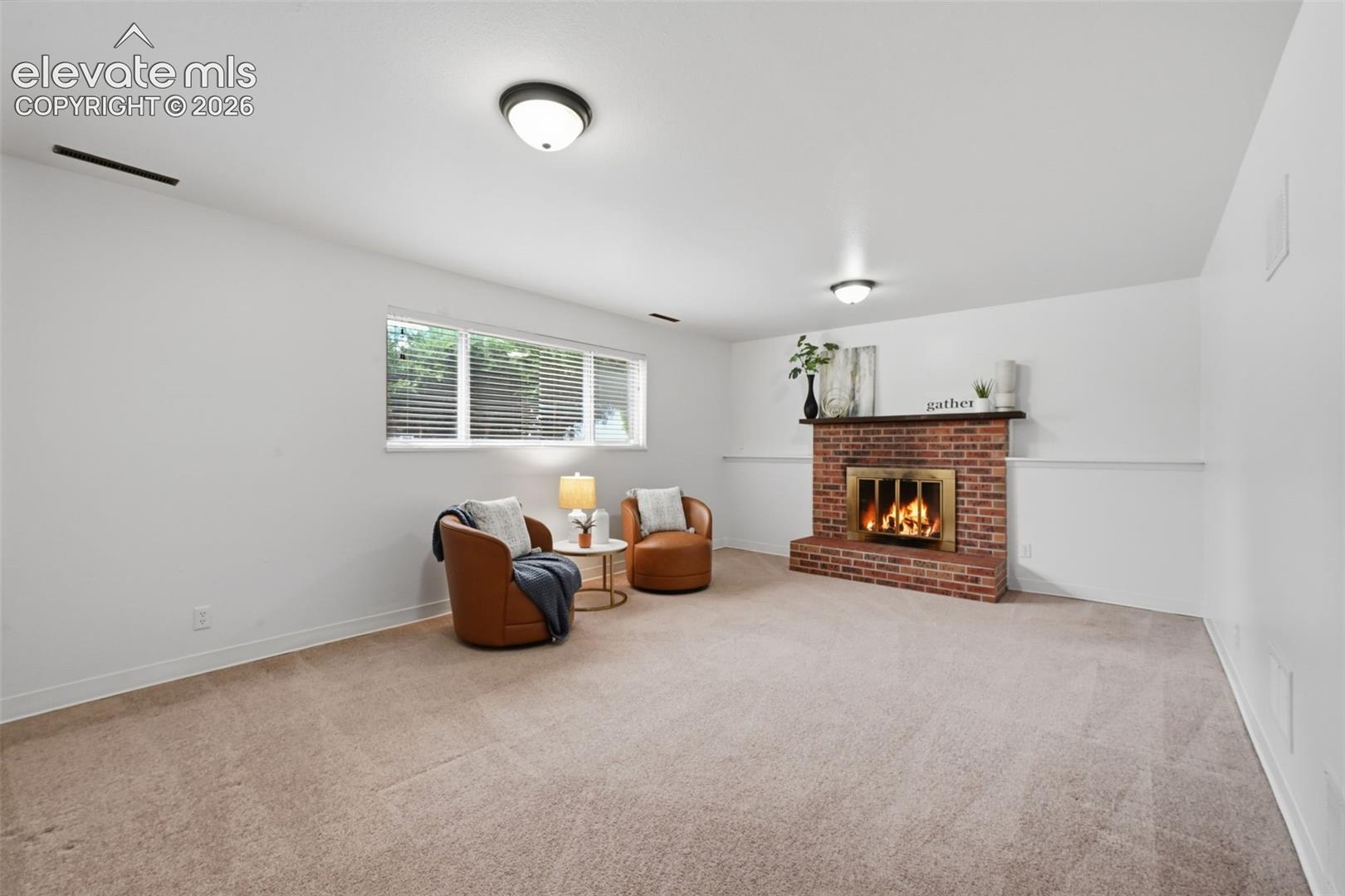 1219 Lewis Lane