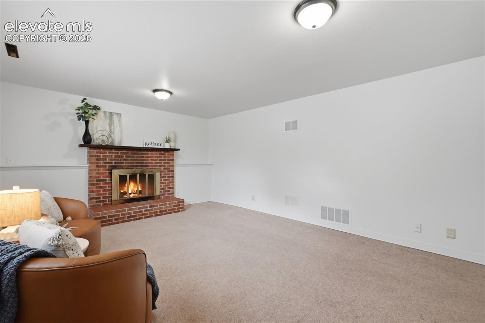 1219 Lewis Lane