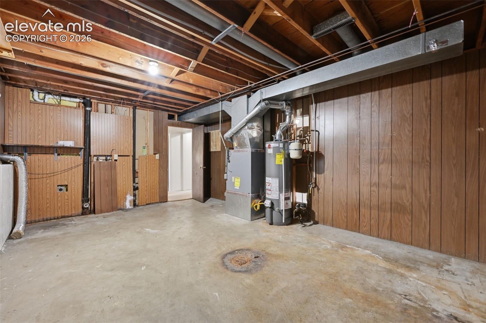 1219 Lewis Lane