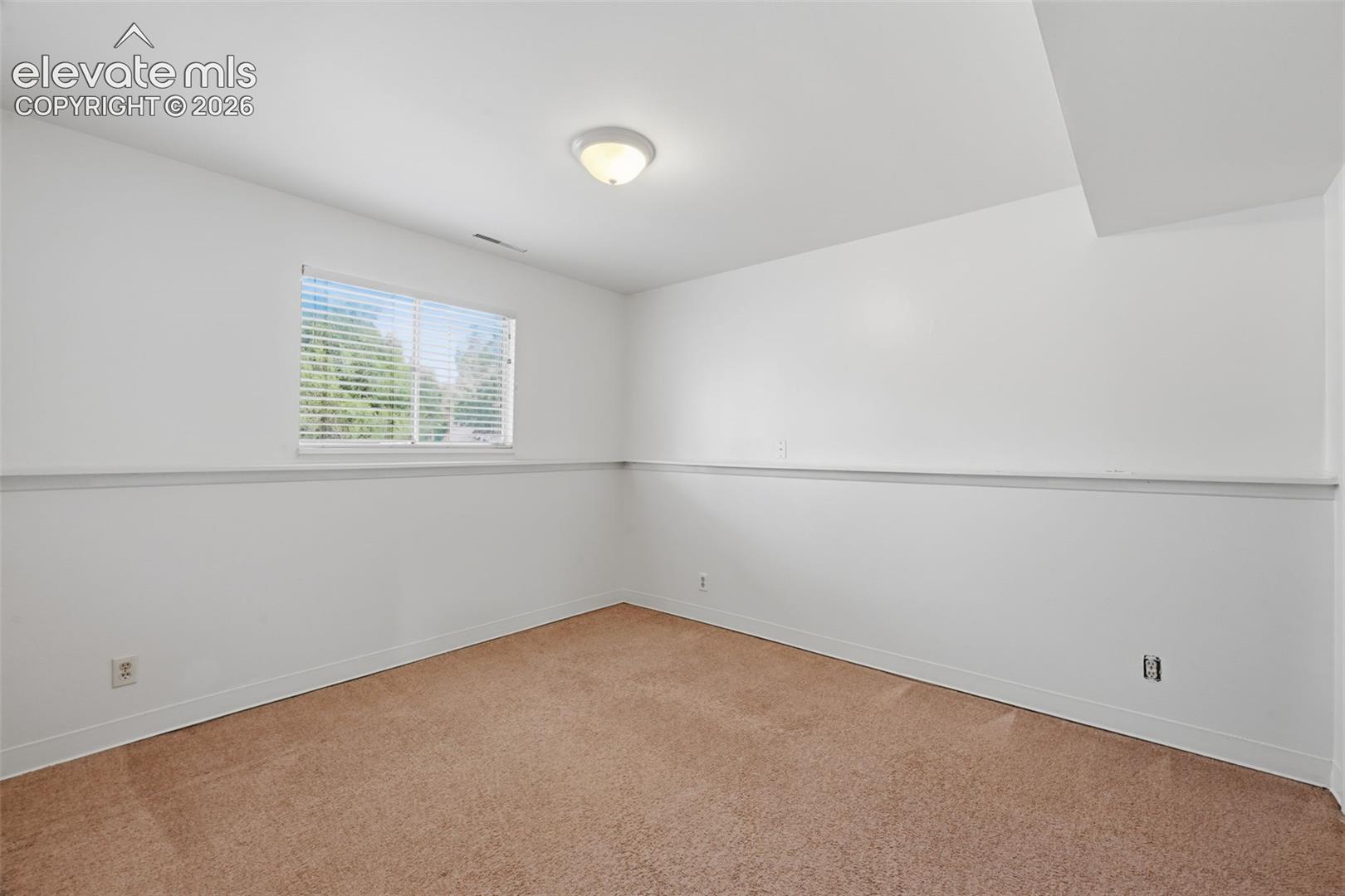 1219 Lewis Lane