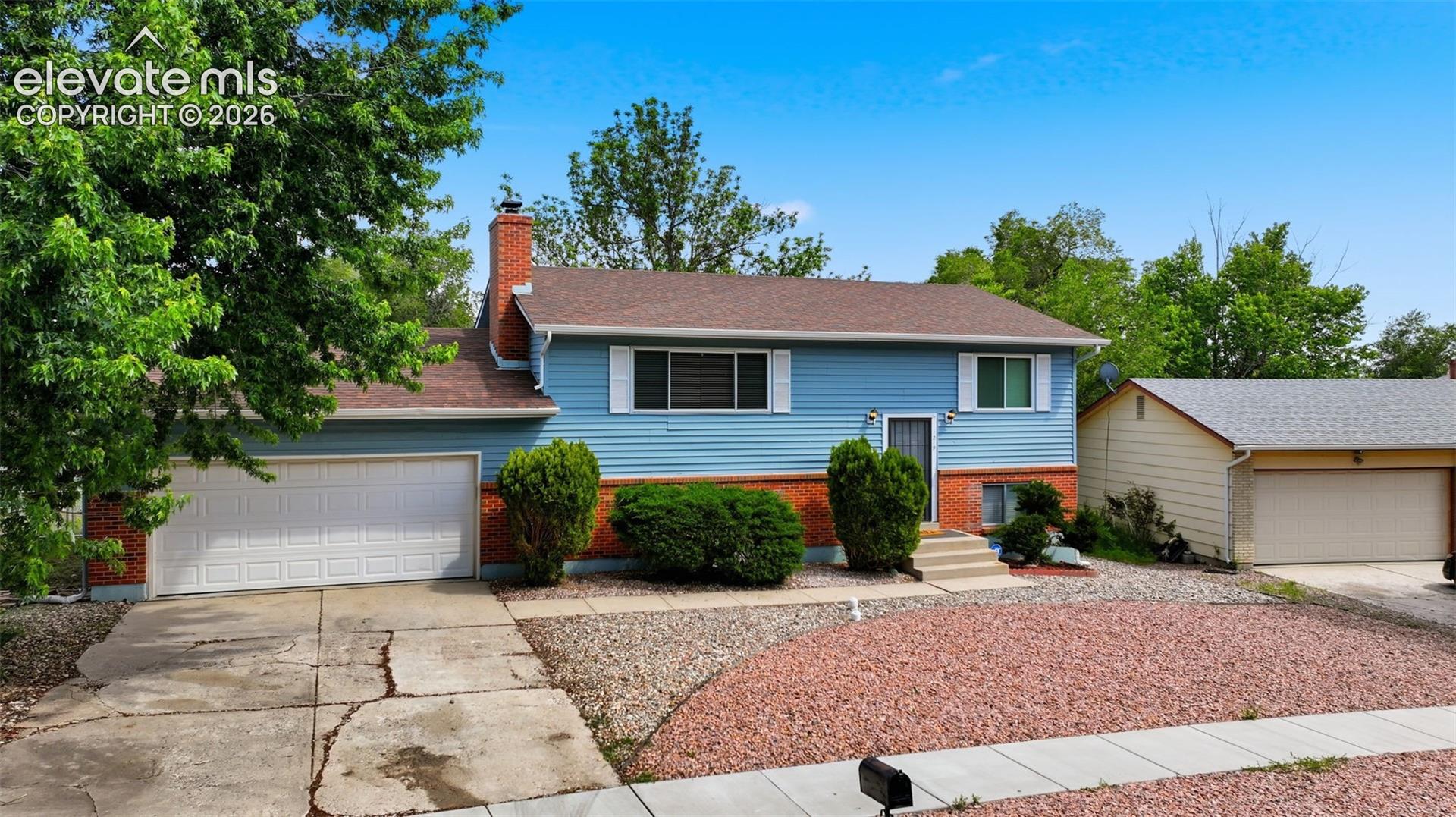 1219 Lewis Lane