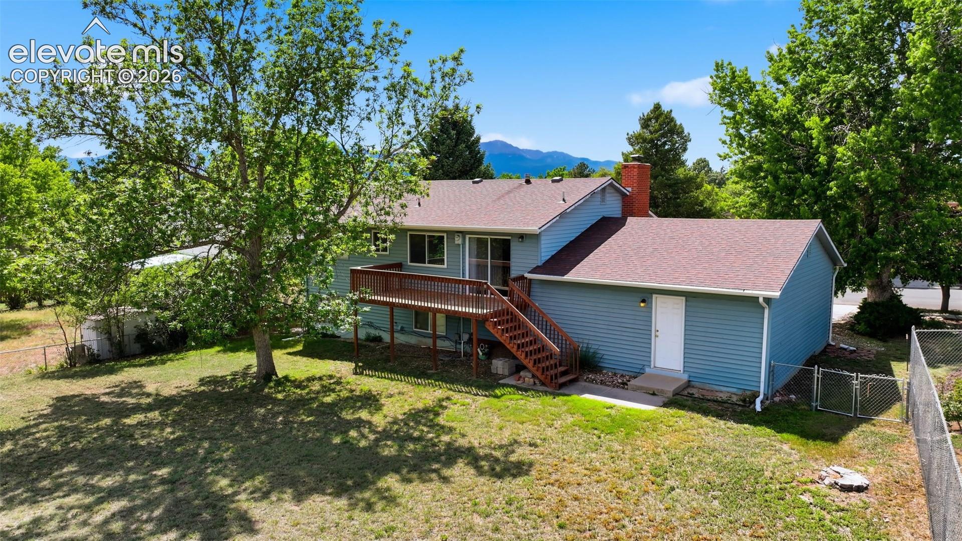 1219 Lewis Lane