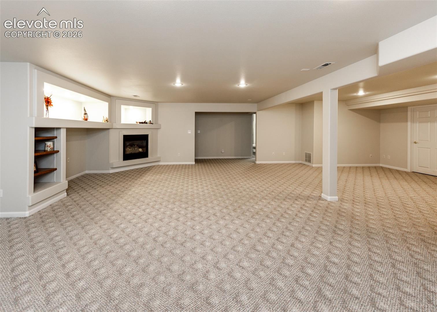 9506 Hollydale Court