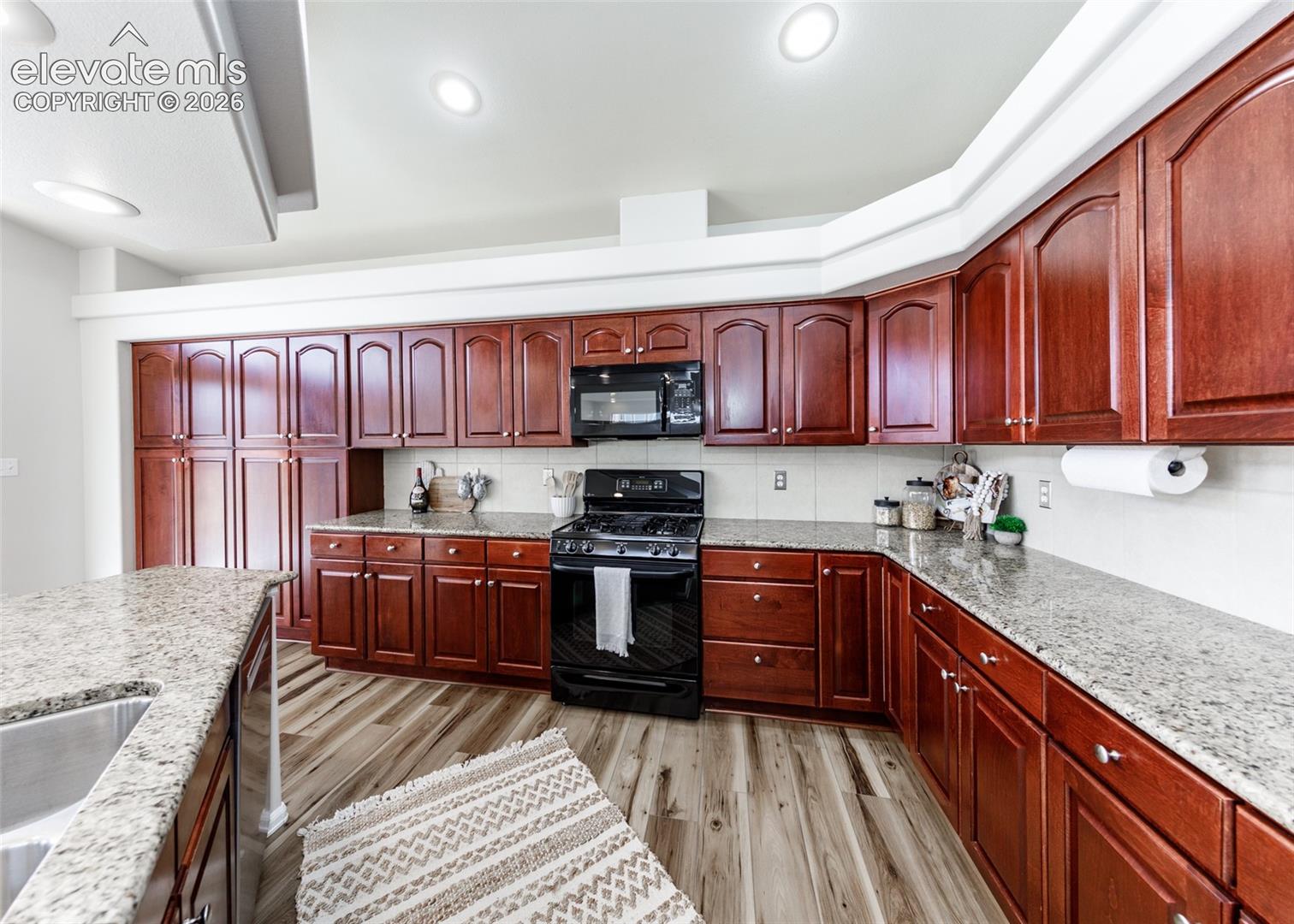 9506 Hollydale Court