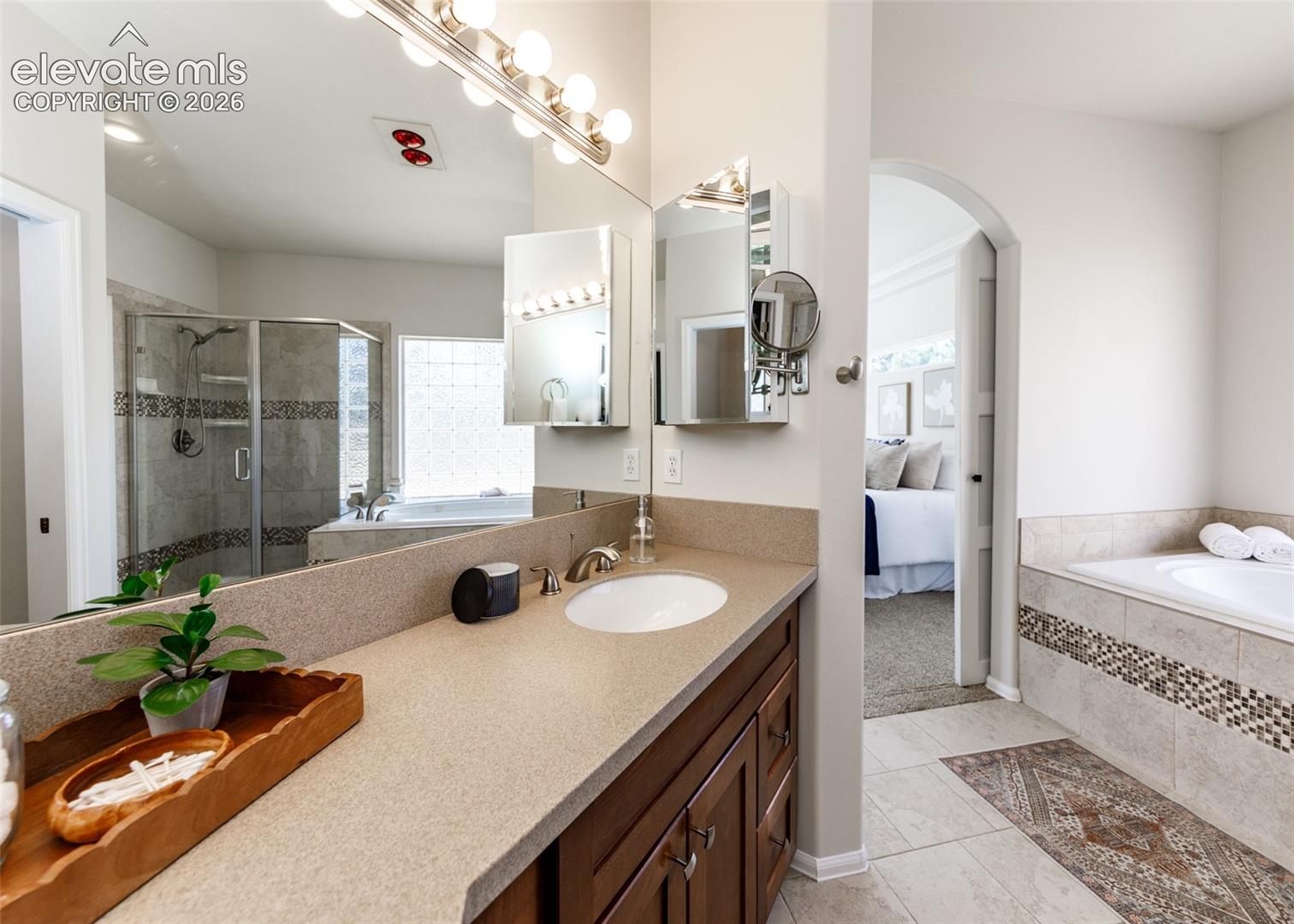 9506 Hollydale Court