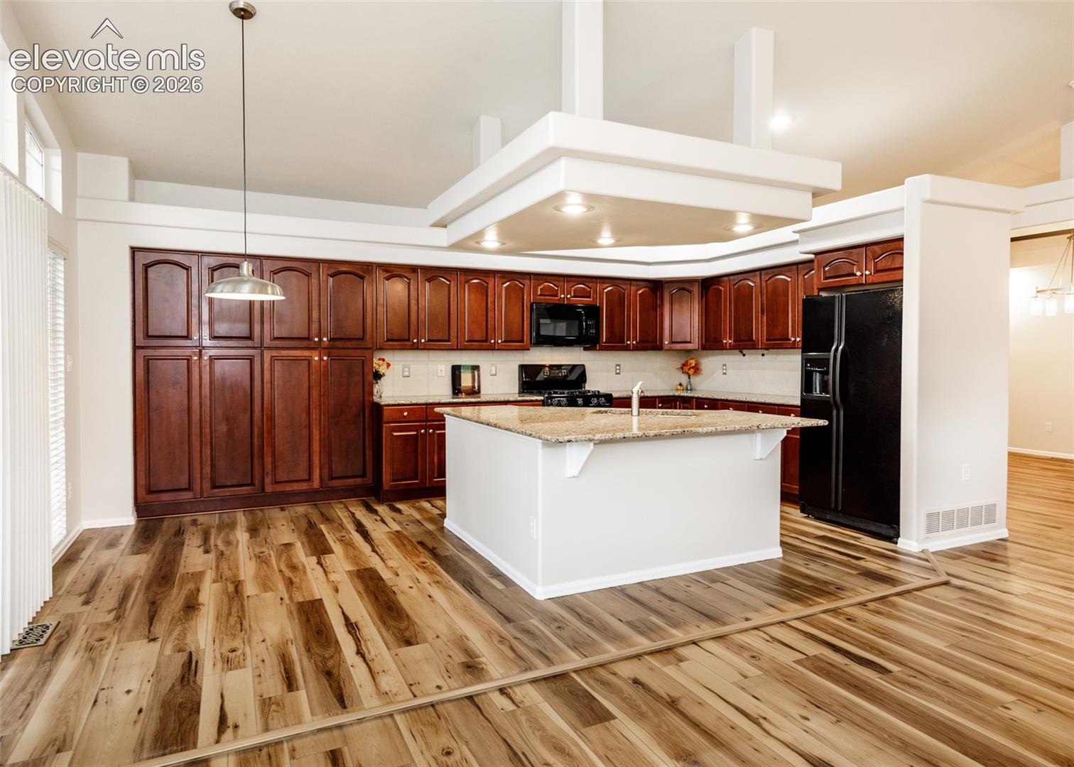 9506 Hollydale Court